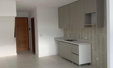 Departamento Loft  en Pilar con piscina y parrilla