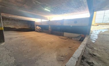 Venta Cochera Amplia Por Ascensor