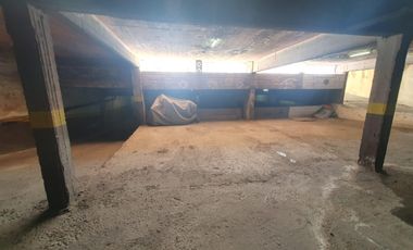 Venta Cochera Amplia Por Ascensor