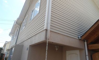 Casa en Arriendo en casa amoblada de 3H, 2B, 2E, Los Andes