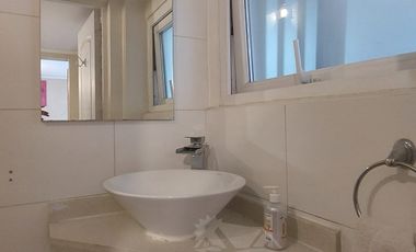 ARRIENDO LINDA CASA REMODELADA ÑUÑOA SECTOR PEDRO  VALDIVIA