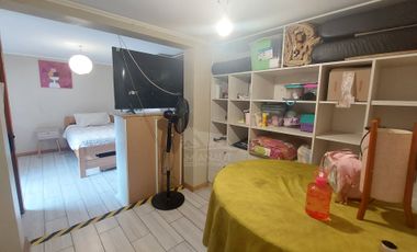 ARRIENDO LINDA CASA REMODELADA ÑUÑOA SECTOR PEDRO  VALDIVIA