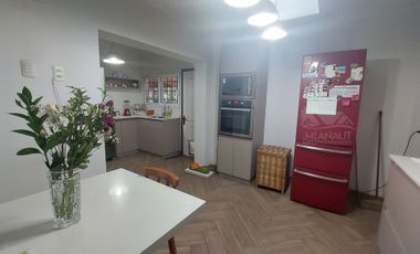 ARRIENDO LINDA CASA REMODELADA ÑUÑOA SECTOR PEDRO  VALDIVIA