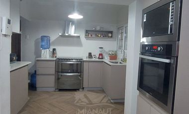 ARRIENDO LINDA CASA REMODELADA ÑUÑOA SECTOR PEDRO  VALDIVIA