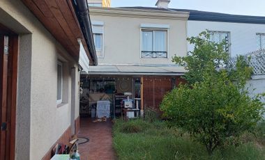 ARRIENDO LINDA CASA REMODELADA ÑUÑOA SECTOR PEDRO  VALDIVIA