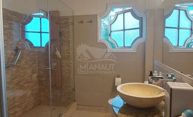 ARRIENDO LINDA CASA REMODELADA ÑUÑOA SECTOR PEDRO  VALDIVIA