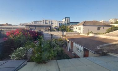 ARRIENDO LINDA CASA REMODELADA ÑUÑOA SECTOR PEDRO  VALDIVIA