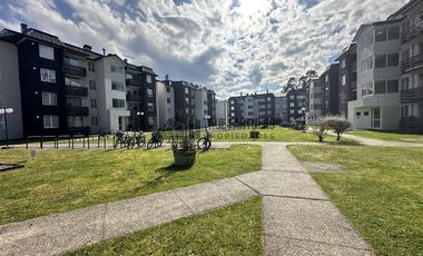 Departamento en Arriendo en Condominio 