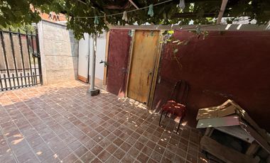 ENCANTADORA CASA EN VILLA JUAN PABLO II,  RETIRO