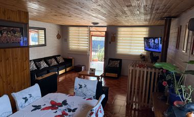 ENCANTADORA CASA EN VILLA JUAN PABLO II,  RETIRO