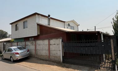 ENCANTADORA CASA EN VILLA JUAN PABLO II,  RETIRO