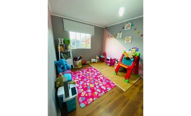 Vendo Casa -  | 4 Dormitorios | 2 Baños |