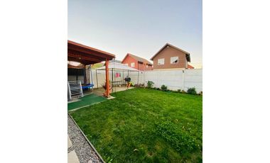 Vendo Casa -  | 4 Dormitorios | 2 Baños |