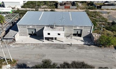 Bodega Industrial 1000m2 - APODACA (AGUA FRIA)