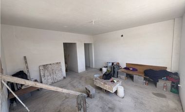 Bodega Industrial 1000m2 - APODACA (AGUA FRIA)