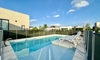 Casa en venta en Santa Rita Canning San Vicente