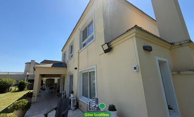 Casa en El Nacional Club De Campo