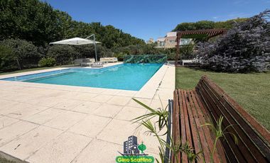 Casa en El Nacional Club De Campo