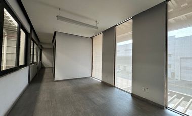 BODEGA 1,700 M2 PARQUE INDUSTRIAL LA LLAVE TLAQUEPAQUE JALISCO MÉXICO