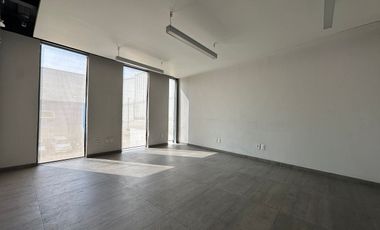 BODEGA 1,700 M2 PARQUE INDUSTRIAL LA LLAVE TLAQUEPAQUE JALISCO MÉXICO