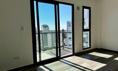 Departamento 2 ambientes a estrenar en  Quilmes