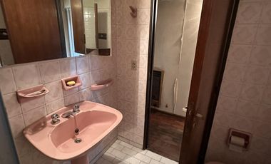 Venta Departamento de 4 dormitorios sobre Diagonal Eugenio Garzón 428,  piso 10, Cordoba