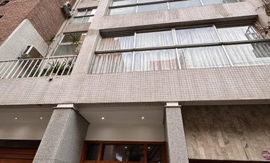 Venta Departamento de 4 dormitorios sobre Diagonal Eugenio Garzón 428,  piso 10, Cordoba