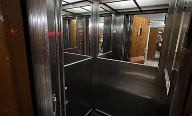 Venta Departamento de 4 dormitorios sobre Diagonal Eugenio Garzón 428,  piso 10, Cordoba