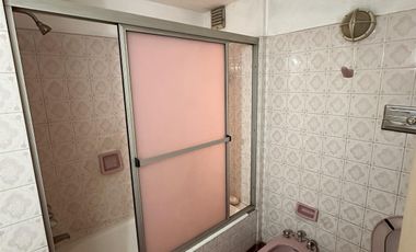 Venta Departamento de 4 dormitorios sobre Diagonal Eugenio Garzón 428,  piso 10, Cordoba