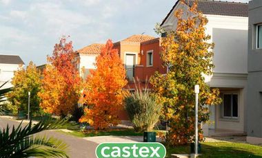 Casa en venta de cuatro ambientes en Habitat Residencias