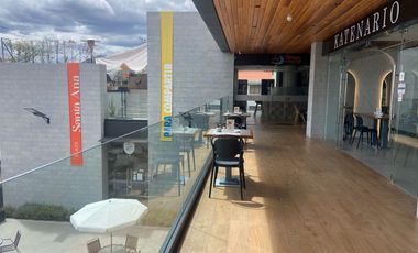 Local Comercial en venta. Plaza Santa Ana