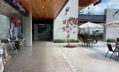Local Comercial en venta. Plaza Santa Ana