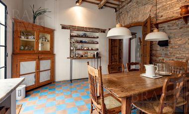 CASA FALABELLA / 3 AMB., JARDIN, PARRILLA... DIVINA!