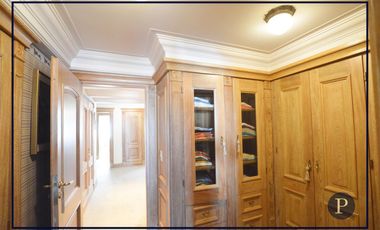 Venta Departamento 4 ambientes + dependencia de servicio