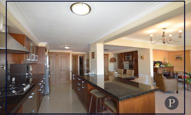 Venta Departamento 4 ambientes + dependencia de servicio