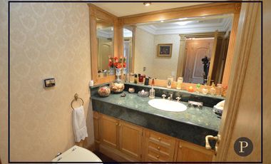 Venta Departamento 4 ambientes + dependencia de servicio