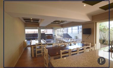 Venta Departamento 4 ambientes + dependencia de servicio