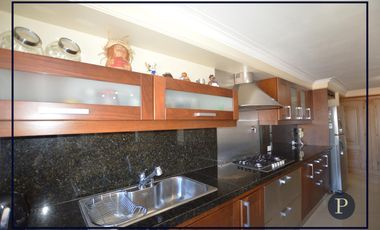 Venta Departamento 4 ambientes + dependencia de servicio