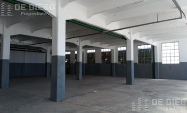 Deposito en alquiler 1400 m2 predio con seguridad Quilmes