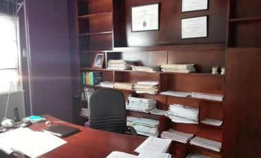 Oficina sobre Peatonal San Martín