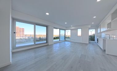 Departamento en Oportunidad con Jardín - Remeros Beach