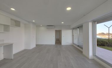 Departamento en Oportunidad con Jardín - Remeros Beach