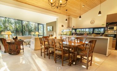 Moderno Chalet en Barrancas de san benito