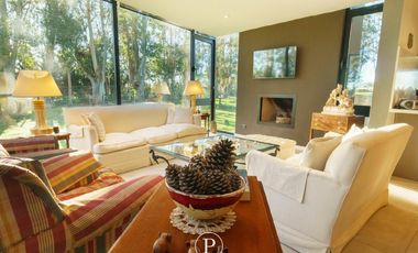 Moderno Chalet en Barrancas de san benito