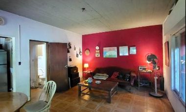 Casa - Zona industrial - Einstein 90 - Belen de Escobar.