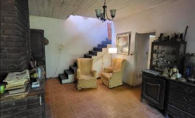 Casa - Zona industrial - Einstein 90 - Belen de Escobar.