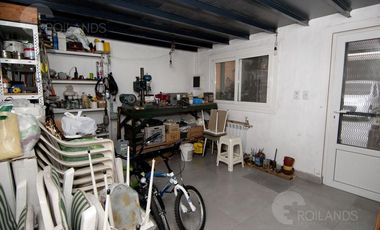 DESLUMBRANTE CASA DE 7 AMBIENTES EN SAAVEDRA