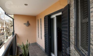 DESLUMBRANTE CASA DE 7 AMBIENTES EN SAAVEDRA