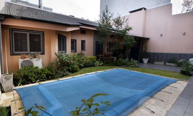 DESLUMBRANTE CASA DE 7 AMBIENTES EN SAAVEDRA