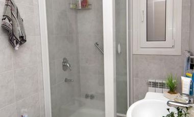 DESLUMBRANTE CASA DE 7 AMBIENTES EN SAAVEDRA